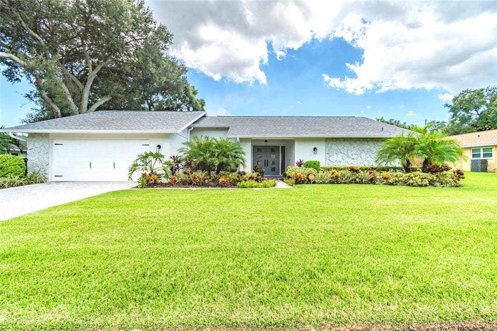 2973 HEATHER TRAIL CLEARWATER, FL 33761