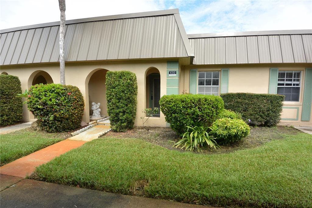 4310 SUMMERSUN DRIVE NEW PORT RICHEY, FL 34652