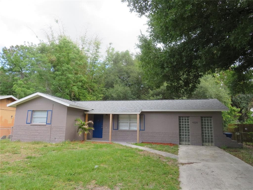 4320 PORPOISE DRIVE TAMPA, FL 33617