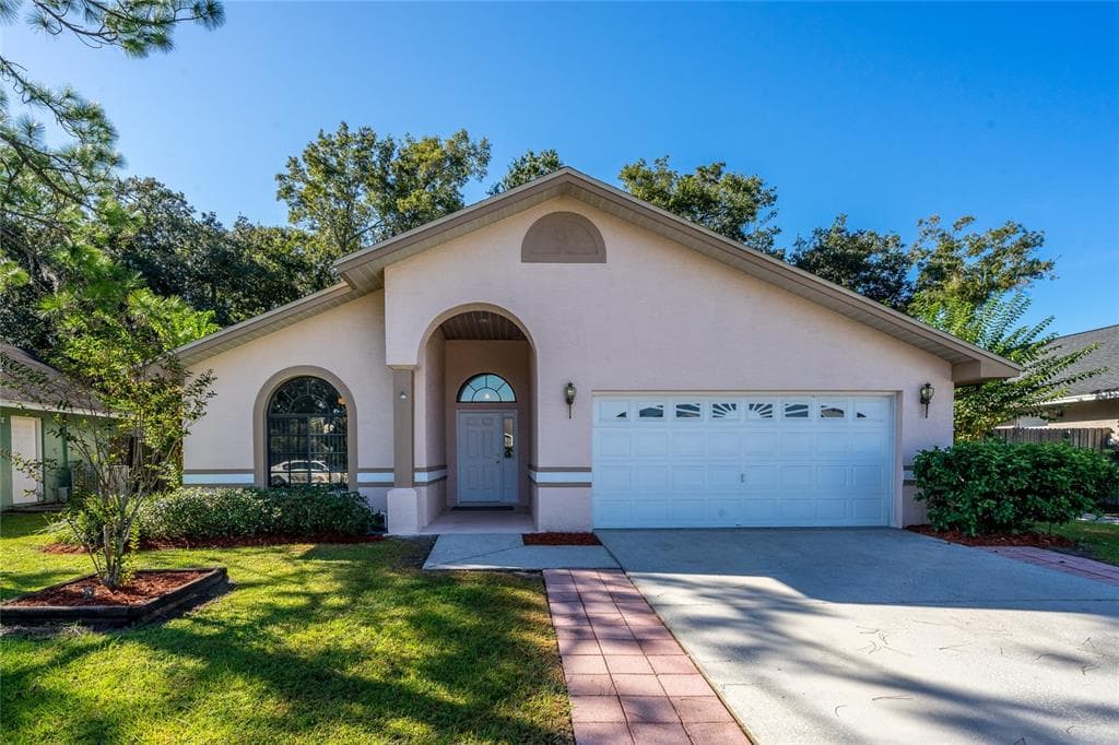 2923 WILDER CREEK CIRCLE PLANT CITY, FL 33566