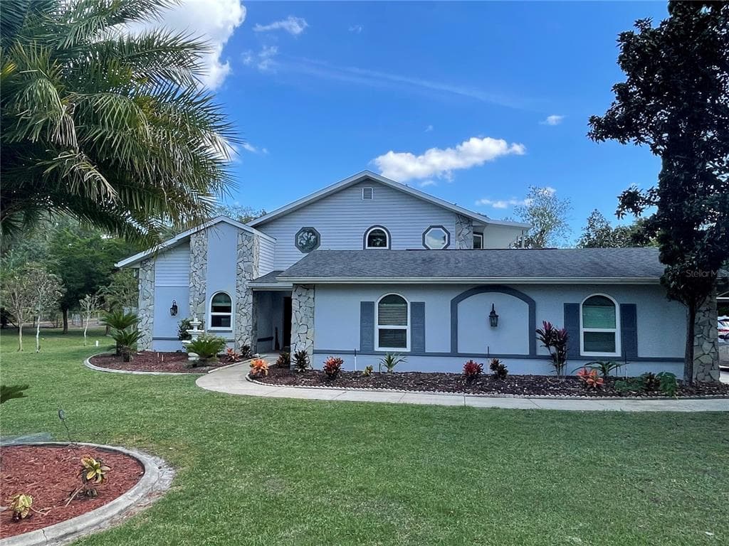 17250 THOMAS BOULEVARD HUDSON, FL 34667