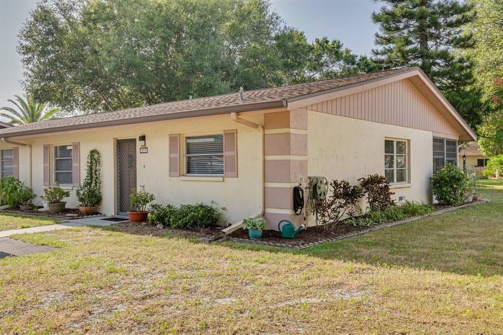 4566 MOHICAN TRAIL UNIT 153 SARASOTA, FL 34233