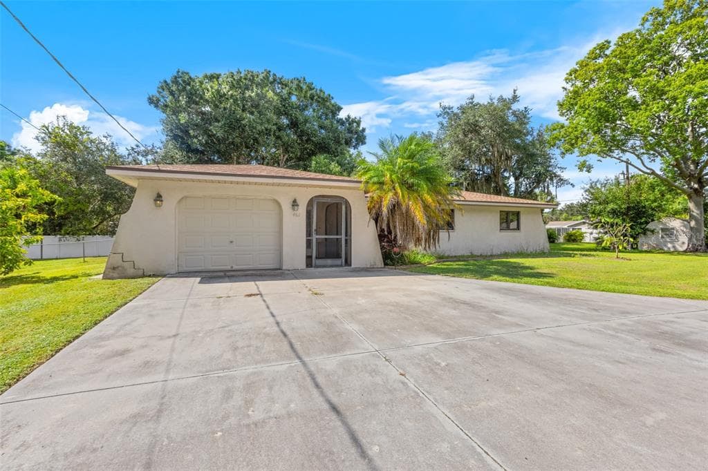 462 OAK STREET ENGLEWOOD, FL 34223