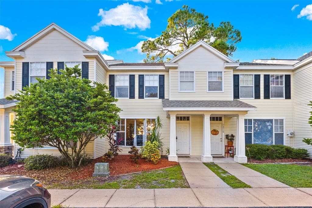 13706 FOREST LAKE DRIVE LARGO, FL 33771