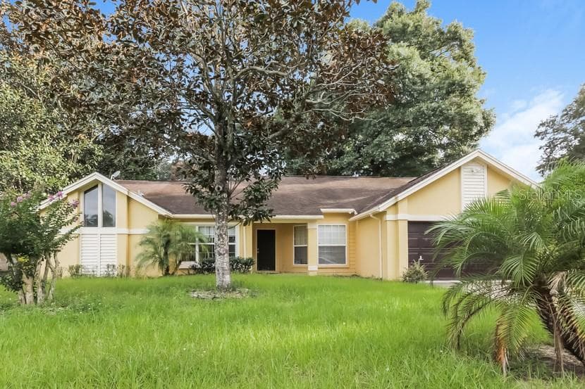 1208 CHERRYBARK ROAD APOPKA, FL 32703