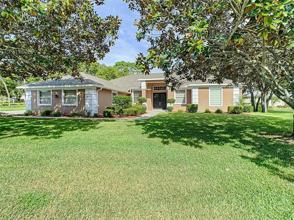 9135 TARLETON CIRCLE
