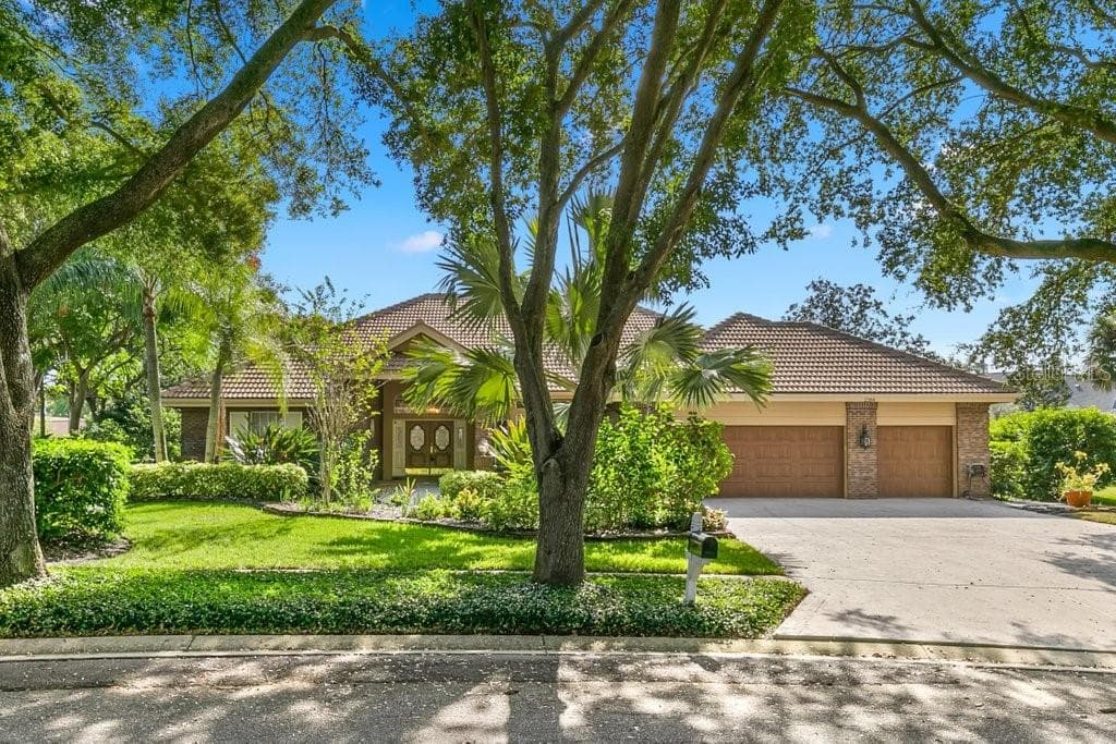 2184 PINNACLE CIRCLE S PALM HARBOR, FL 34684