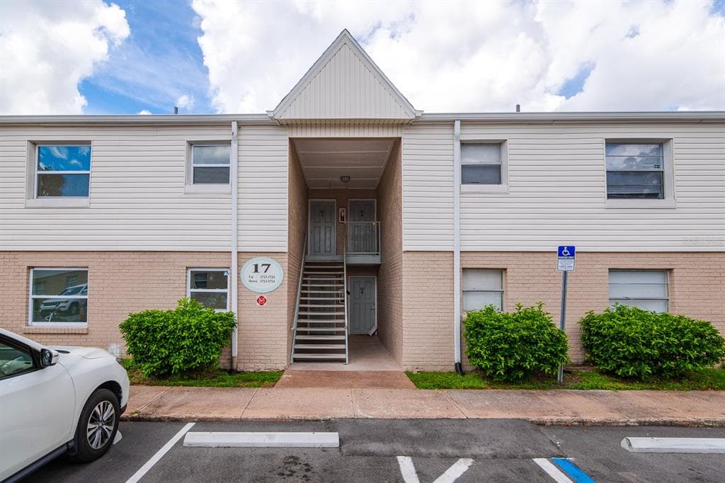 7210 N MANHATTAN AVENUE UNIT 1713 TAMPA, FL 33614