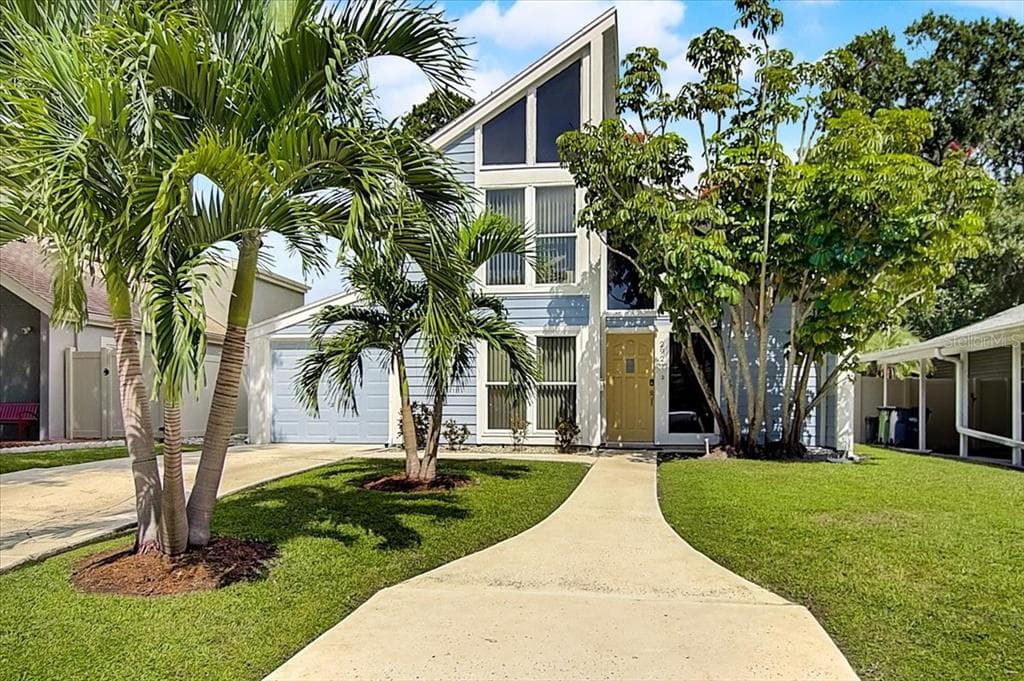 2921 W BAY VISTA AVENUE TAMPA, FL 33611