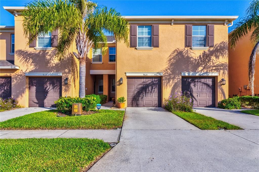 9621 TRUMPET VINE LOOP TRINITY, FL 34655