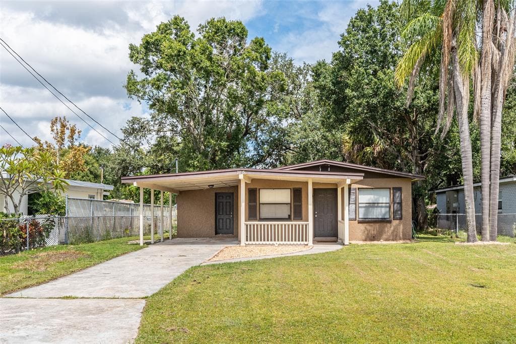 3815 W WISCONSIN AVENUE TAMPA, FL 33616