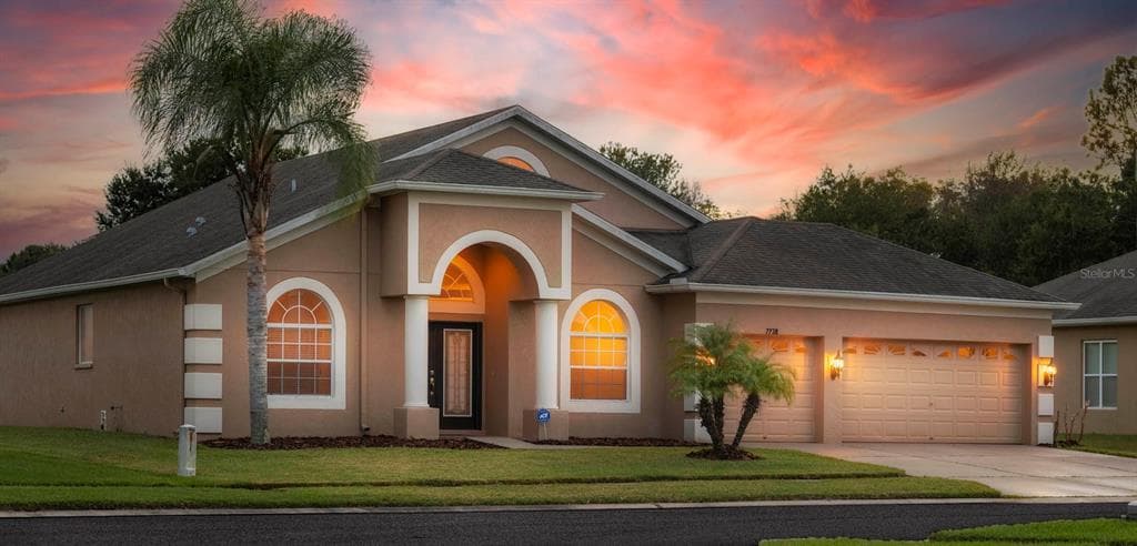 7738 CRESCENT PALM DRIVE WESLEY CHAPEL, FL 33545