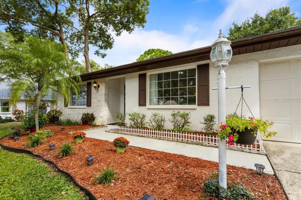 1717 CALEDONIA COURT PALM HARBOR, FL 34684