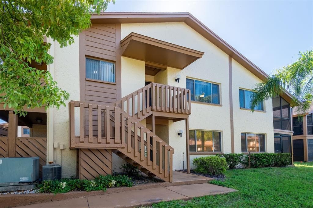 3864 LIGHTHOUSE WAY UNIT 3864 NEW PORT RICHEY, FL 34652