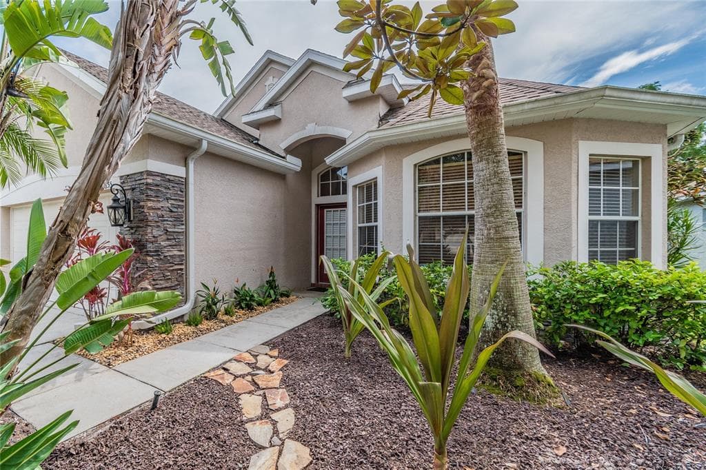 9655 GRETNA GREEN DRIVE TAMPA, FL 33626