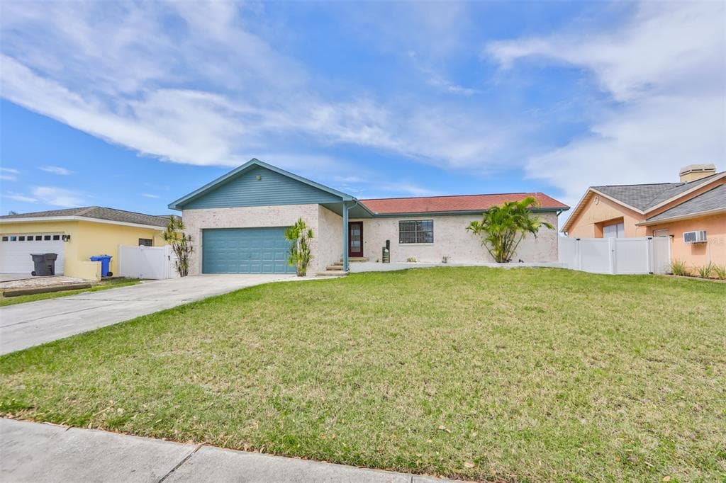 6524 SANTIAGO COURT