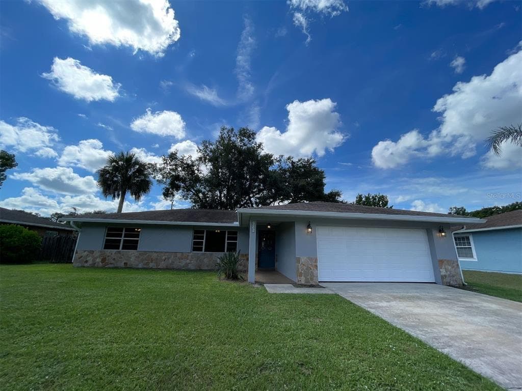 982 EMERALD ROAD SE PALM BAY, FL 32909