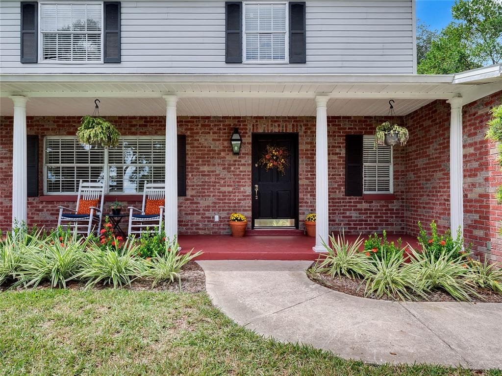 8616 CONTOURA DRIVE