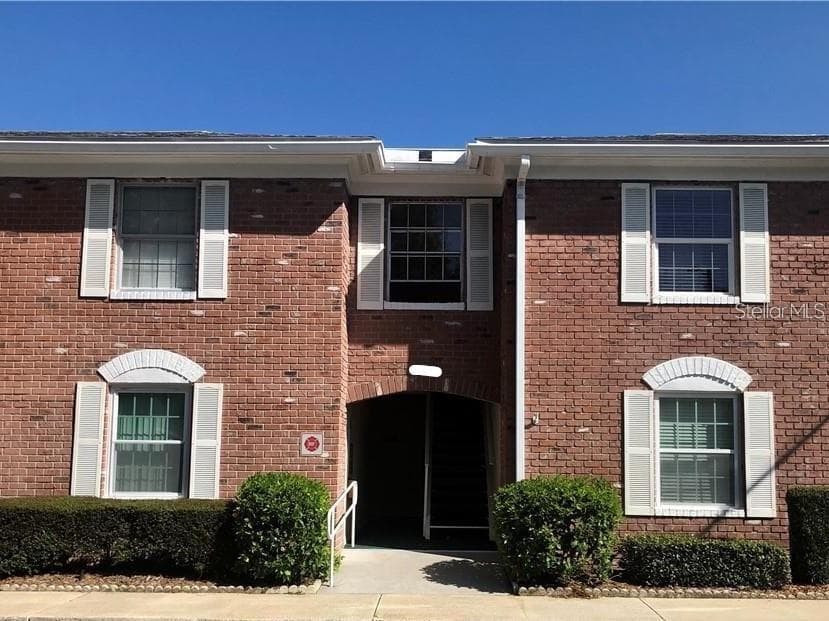 4125 34TH WAY S UNIT 192 ST PETERSBURG, FL 33711