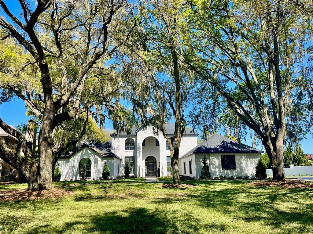 16223 VILLARREAL DE AVILA TAMPA, FL 33613