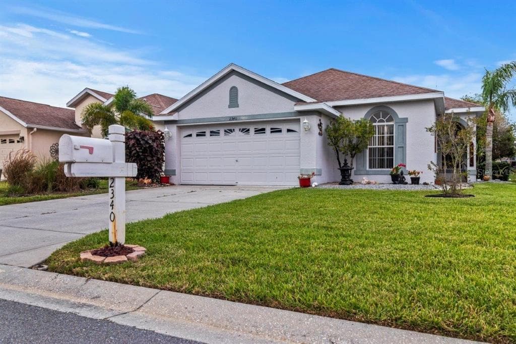 2340 PLEASANT HILL LANE HOLIDAY, FL 34691