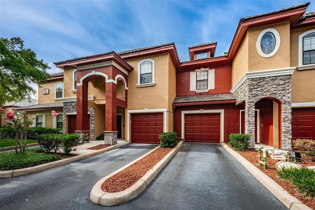 2151 CHIANTI PLACE UNIT 124 PALM HARBOR, FL 34683
