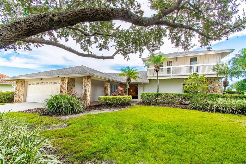 1450 74TH CIRCLE NE ST PETERSBURG, FL 33702