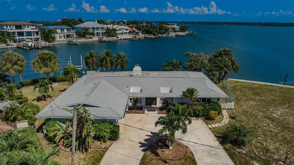 235 HOWARD DRIVE BELLEAIR BEACH, FL 33786