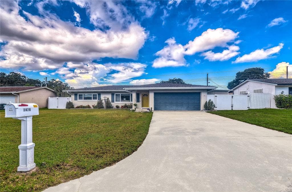 1478 BUGLE LANE CLEARWATER, FL 33764