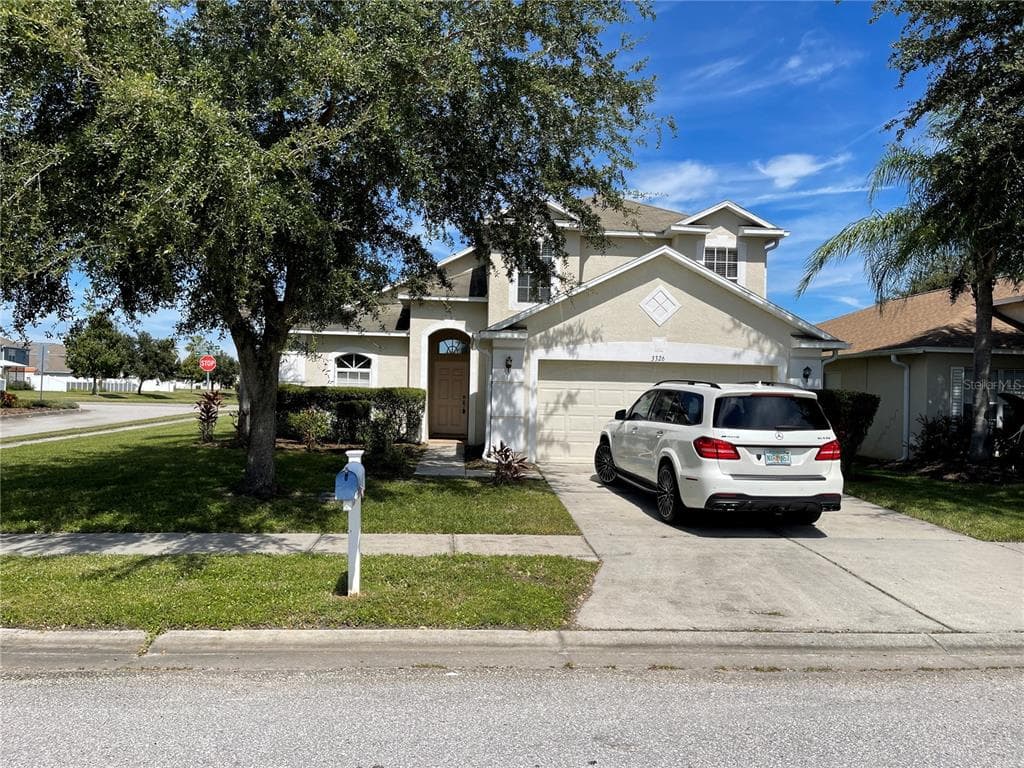 3326 CLOVER BLOSSOM CIRCLE LAND O LAKES, FL 34638