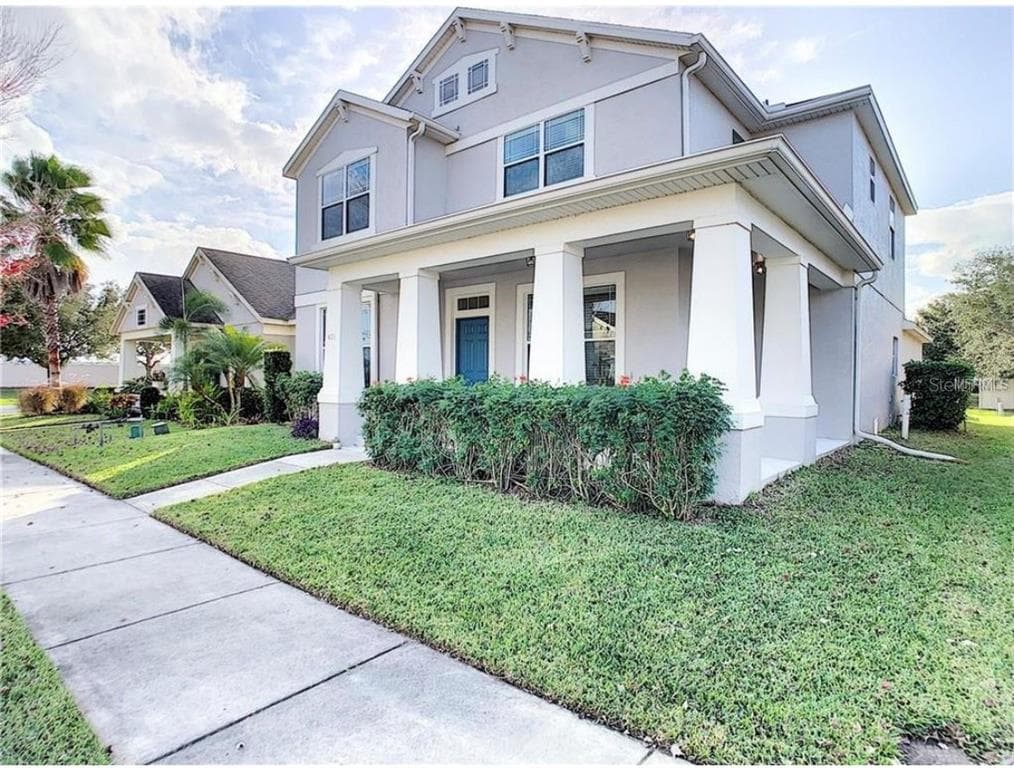 405 GRASSY KEY WAY