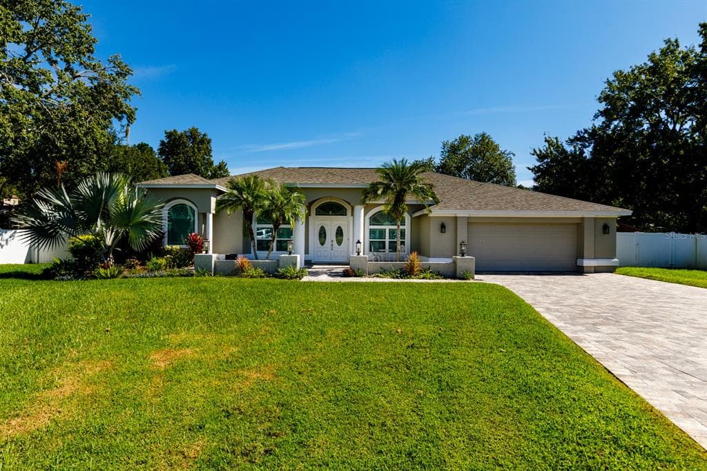 25045 BRISTLECONE COURT LAND O LAKES, FL 34639
