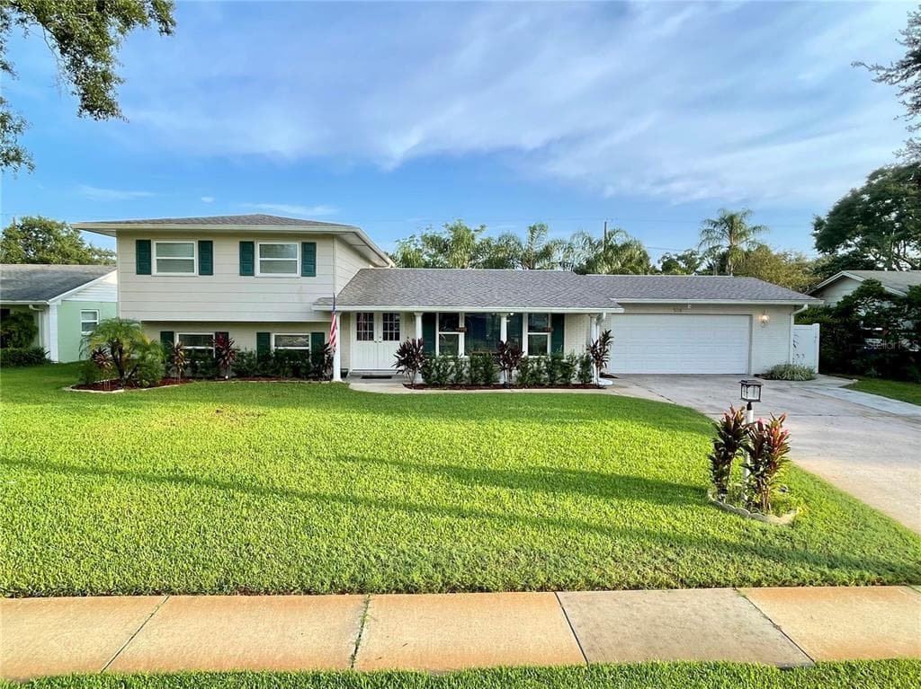 518 JULIE LANE BRANDON, FL 33511