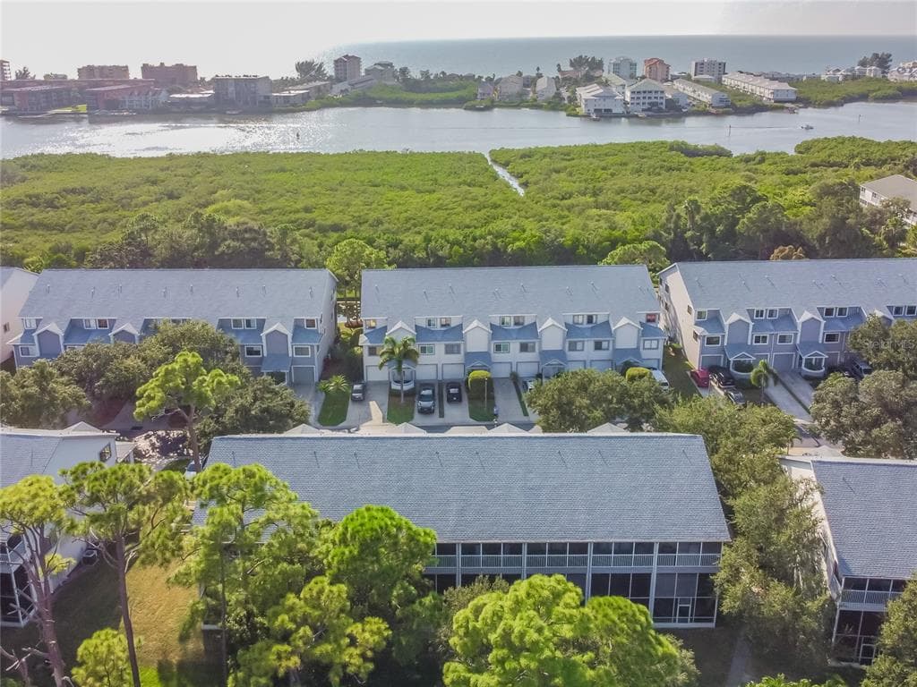 9603 TARA CAY COURT UNIT 55 SEMINOLE, FL 33776