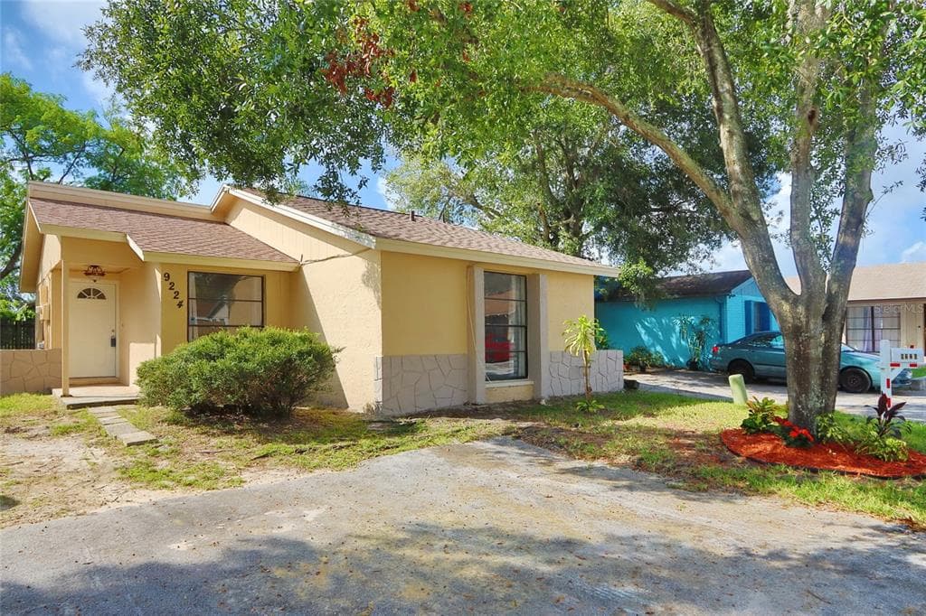 9224 DALWOOD COURT TAMPA, FL 33615