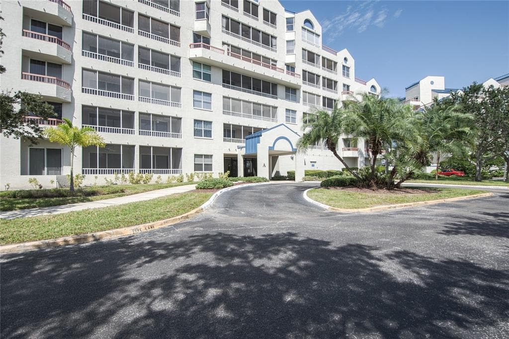 2333 FEATHER SOUND DRIVE UNIT A709 CLEARWATER, FL 33762