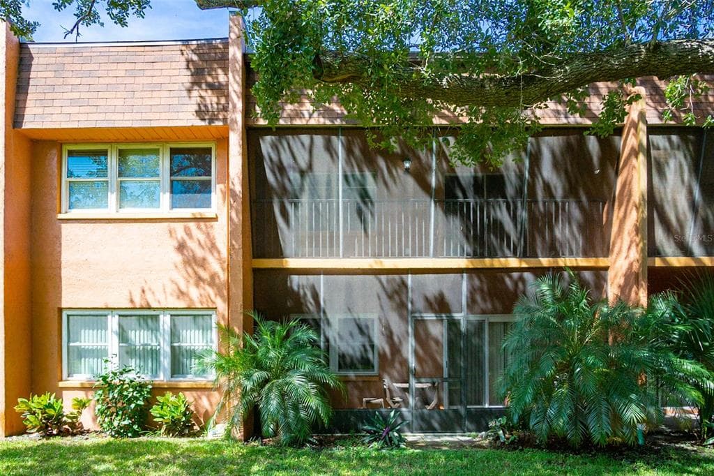 4805 ALT 19 UNIT 515 PALM HARBOR, FL 34683