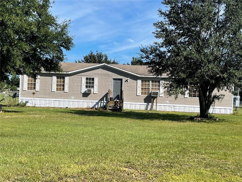 279 CESARA ESTATES LOOP MULBERRY, FL 33860