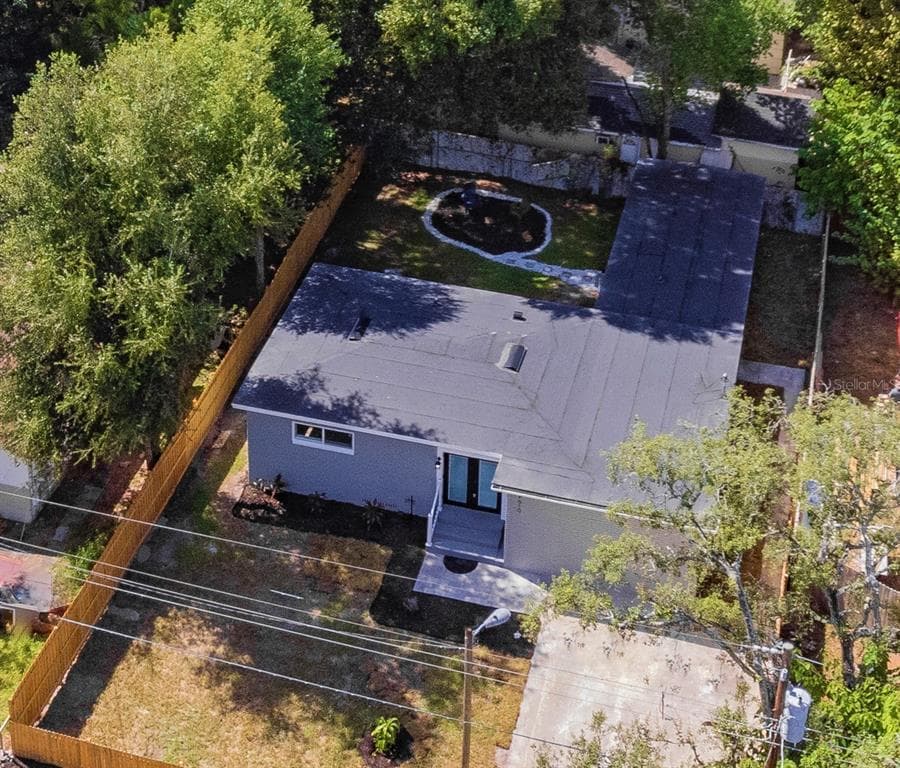 9610 N 11TH STREET TAMPA, FL 33612