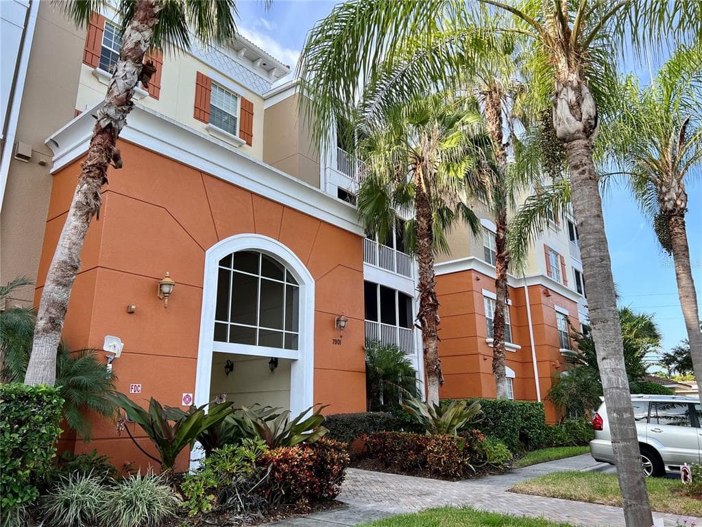 7901 SEMINOLE BOULEVARD UNIT 1202 SEMINOLE, FL 33772