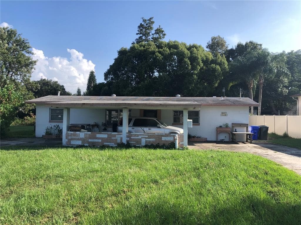 667 RICHMOND STREET DUNEDIN, FL 34698