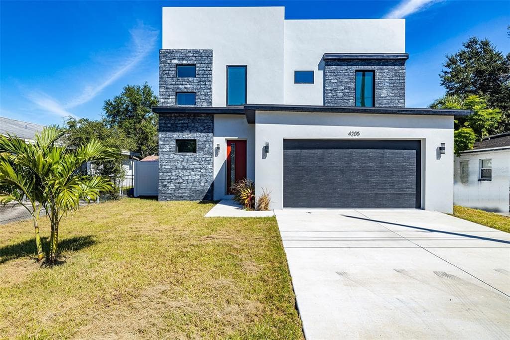 4205 W ARCH STREET TAMPA, FL 33607