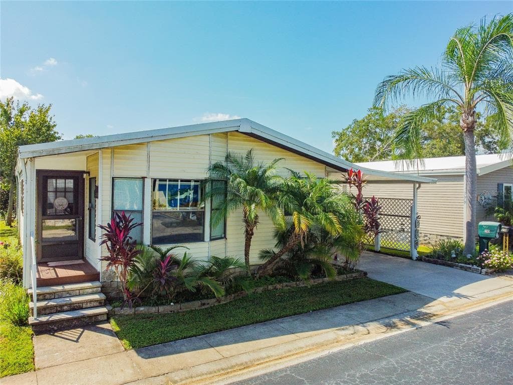 100 HAMPTON ROAD UNIT 280 CLEARWATER, FL 33759