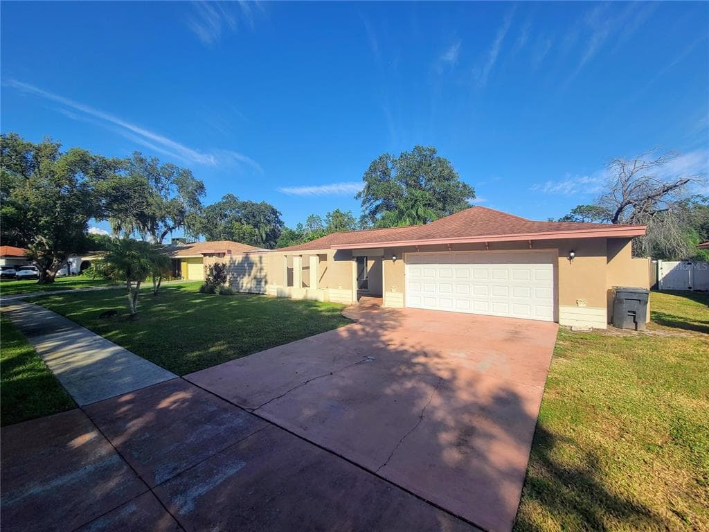 1109 TERRA MAR DRIVE TAMPA, FL 33613