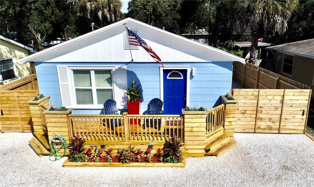 5005 NEWTON AVENUE S GULFPORT, FL 33707