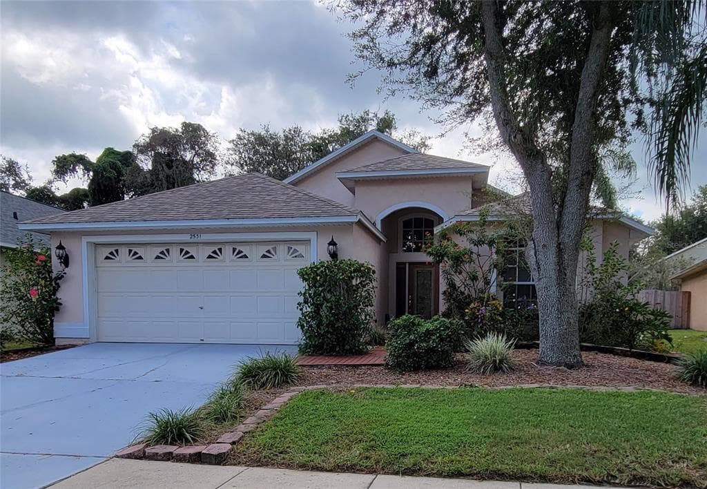 2531 CLARESIDE DRIVE