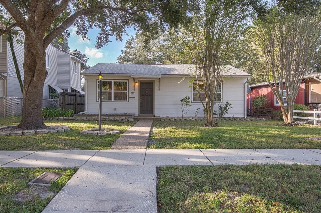 760 52ND AVENUE N ST PETERSBURG, FL 33703
