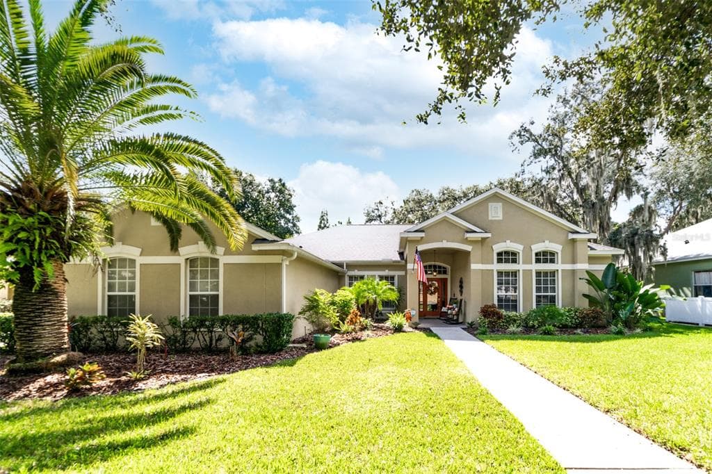 15023 EAGLERISE DR LITHIA, FL 33547