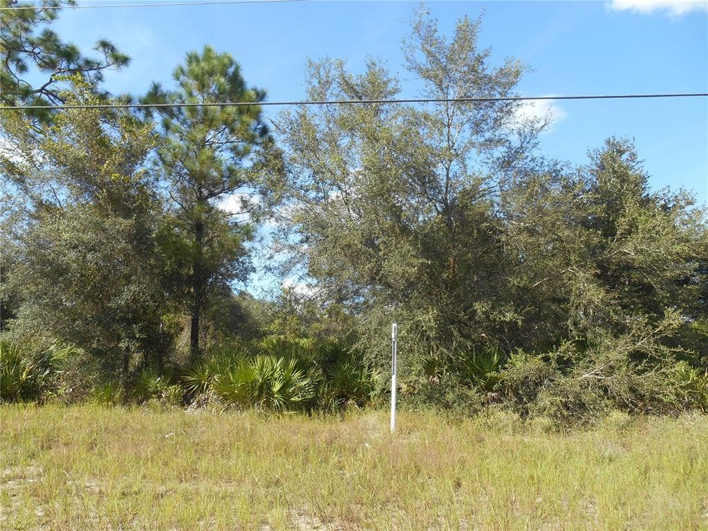 105 E 15TH STREET UNIT 12 LEHIGH ACRES, FL 33972