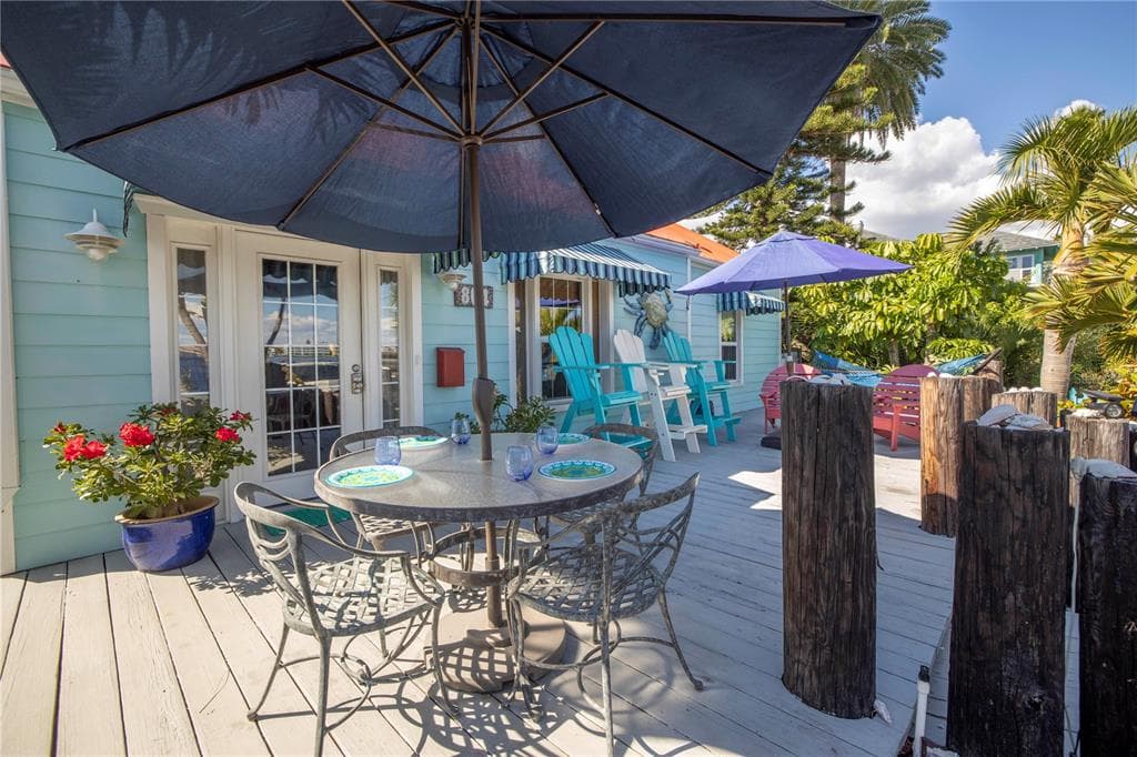 804 PASS A GRILLE WAY ST PETE BEACH, FL 33706